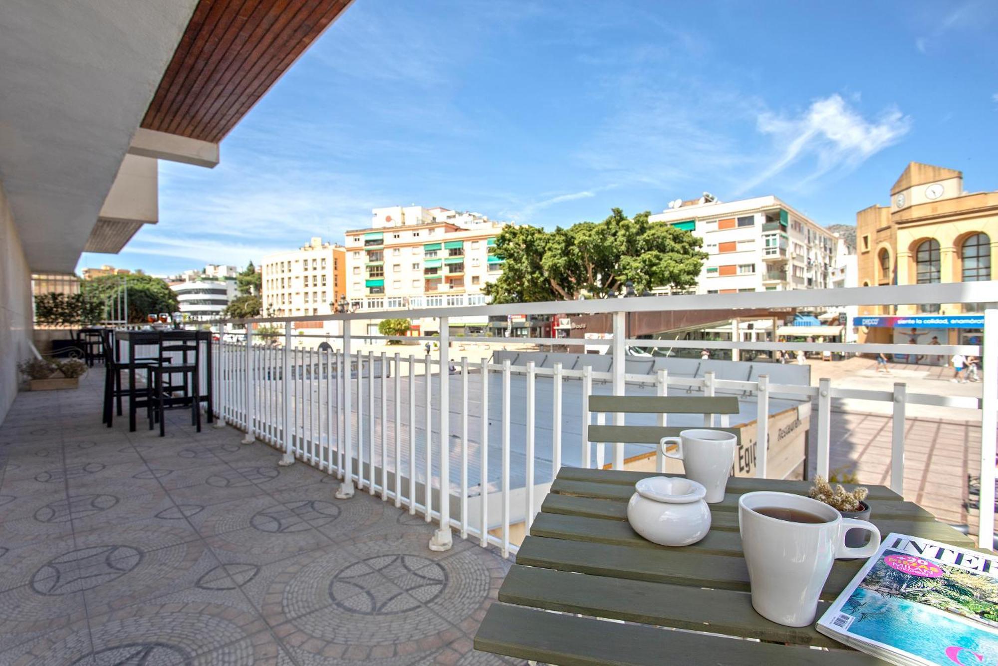 Precioso Con Terraza En La Nogalera By Rent Me Apartamento Torremolinos